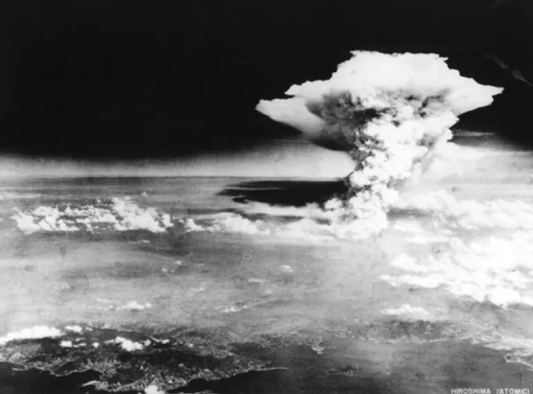 Sýning um kjarnorkuárásirnar á Hiroshima og Nagasaki